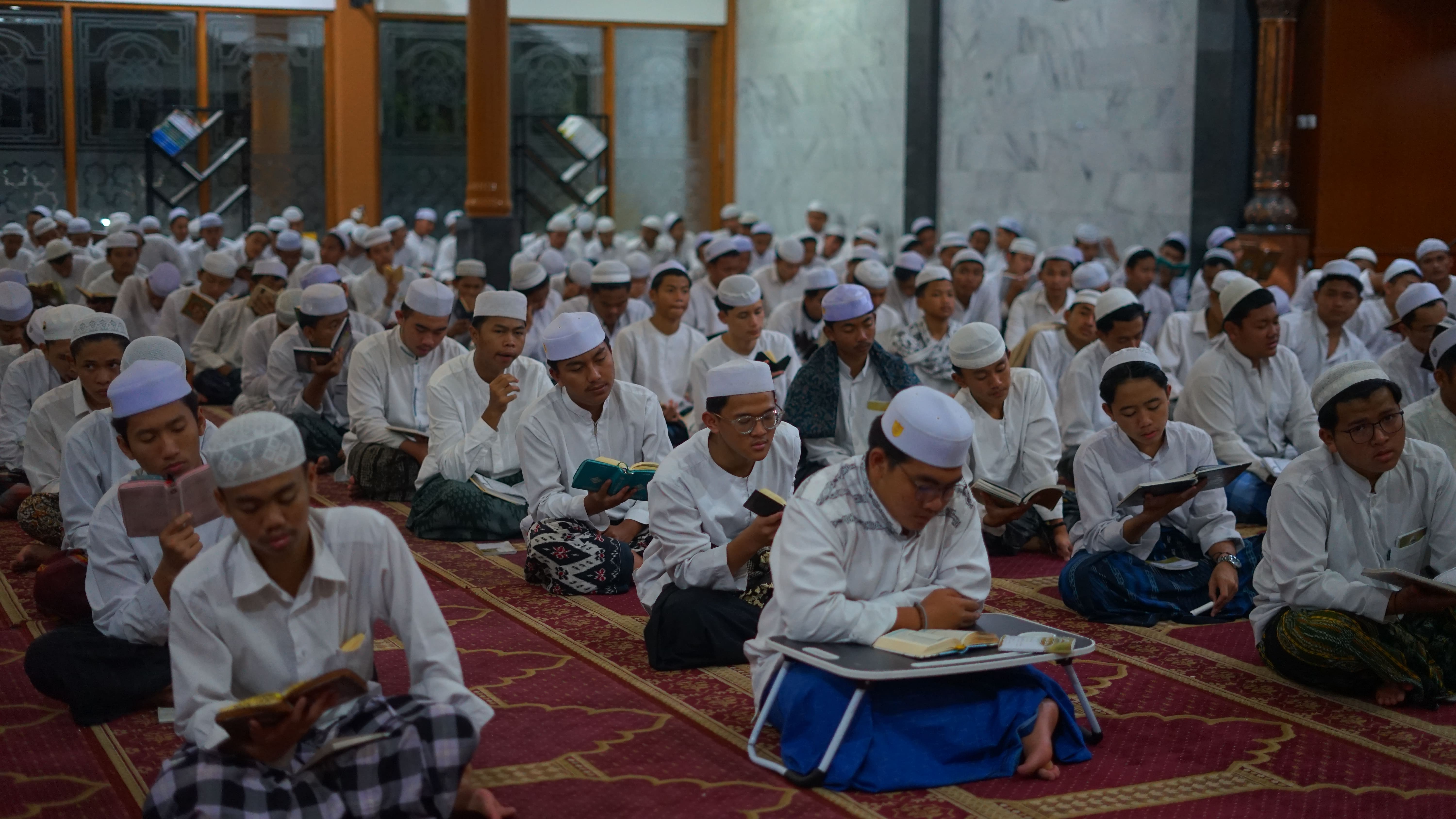 Pengajian Mujawwad Umum